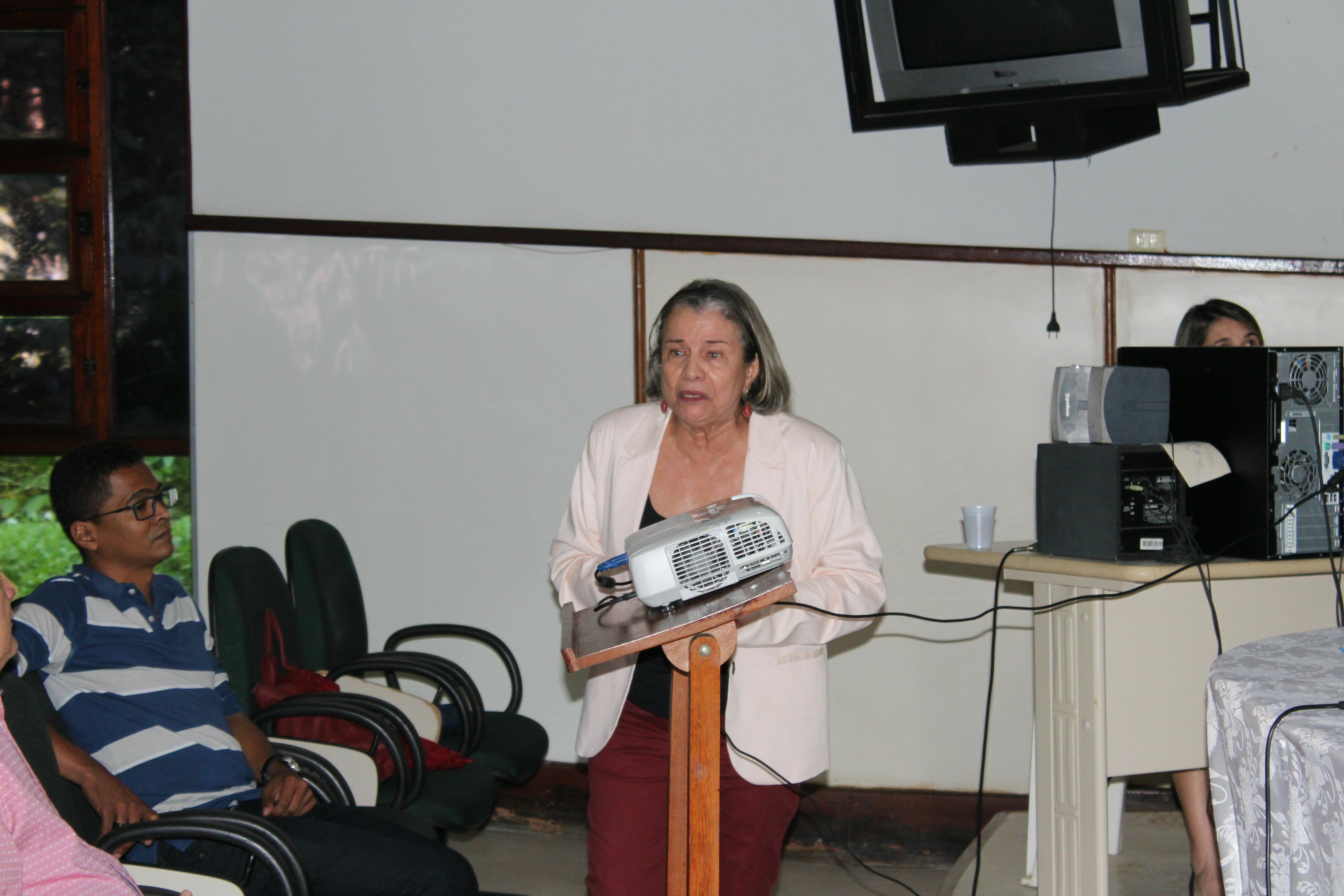 Professora Arminda Mourão falou sobre sua carreira docente